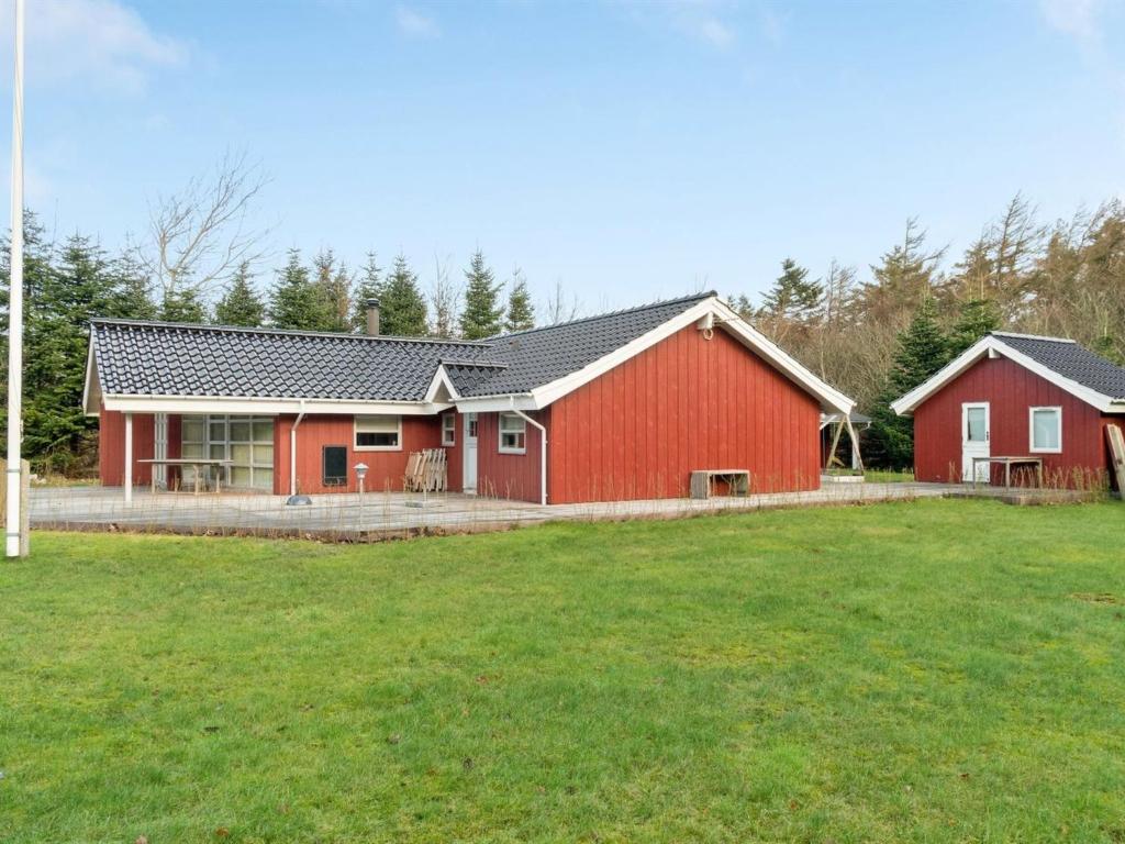 Holiday Home Krusa - 300m to the inlet in The Liim Fiord by Interhome