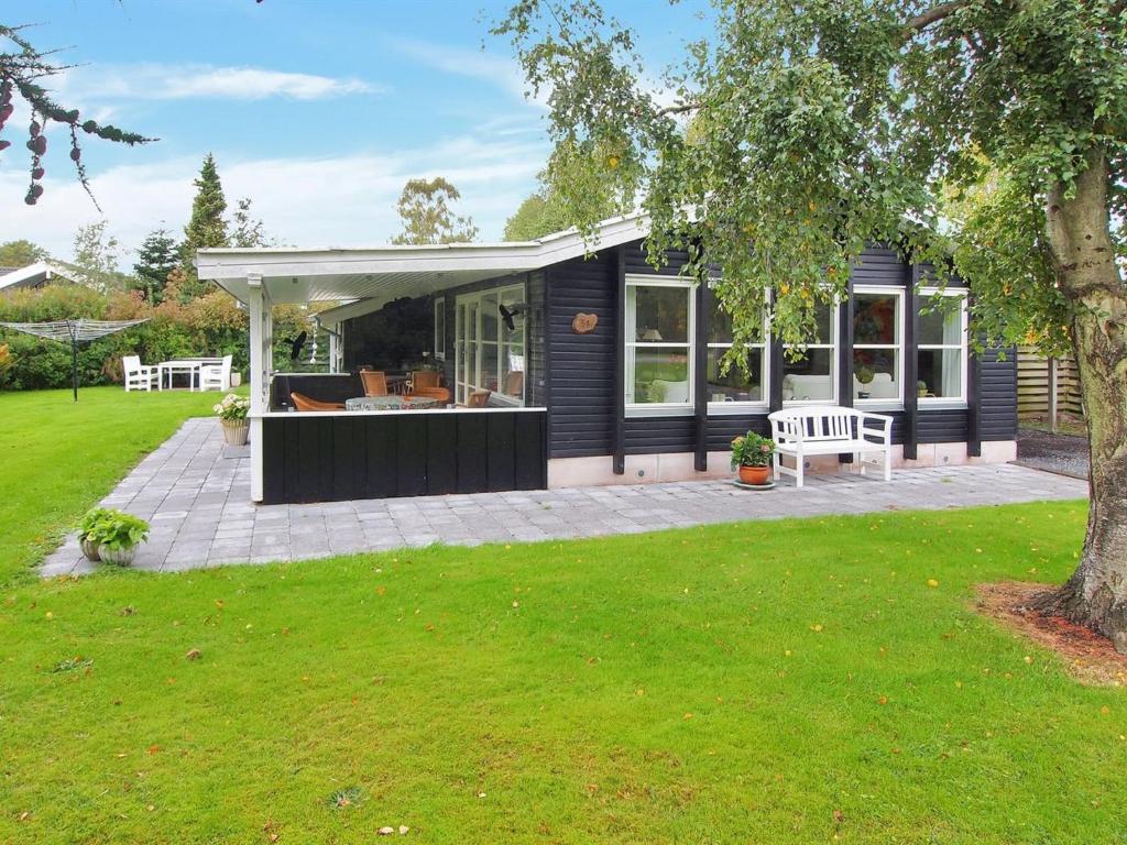 Holiday Home Alda - 300m from the sea in Djursland and Mols by Interhome photo 1