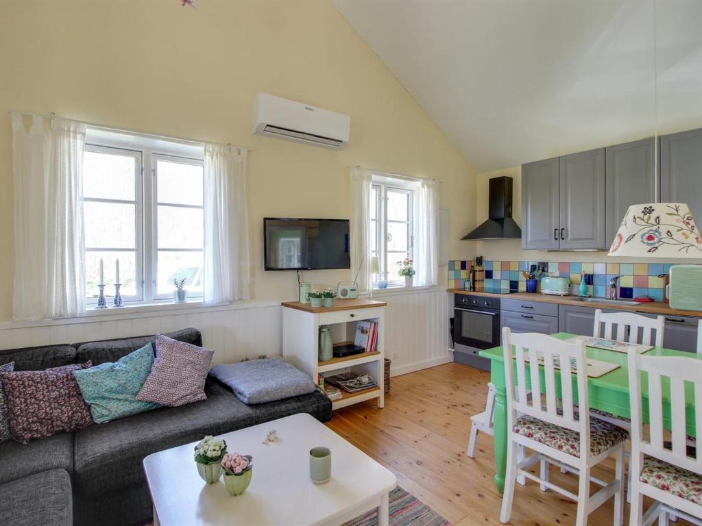 Holiday Home Lidia - 500m from the sea in Djursland and Mols by Interhome photo 3
