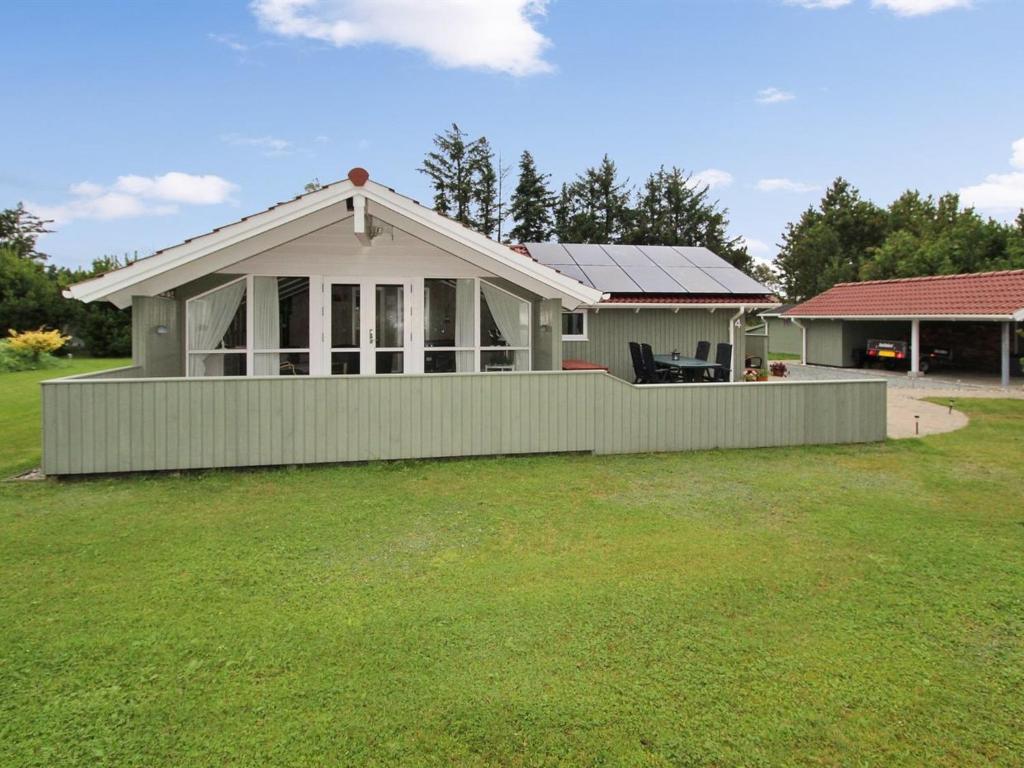 Holiday Home Suri - 400m from the sea in NE Jutland by Interhome photo 1