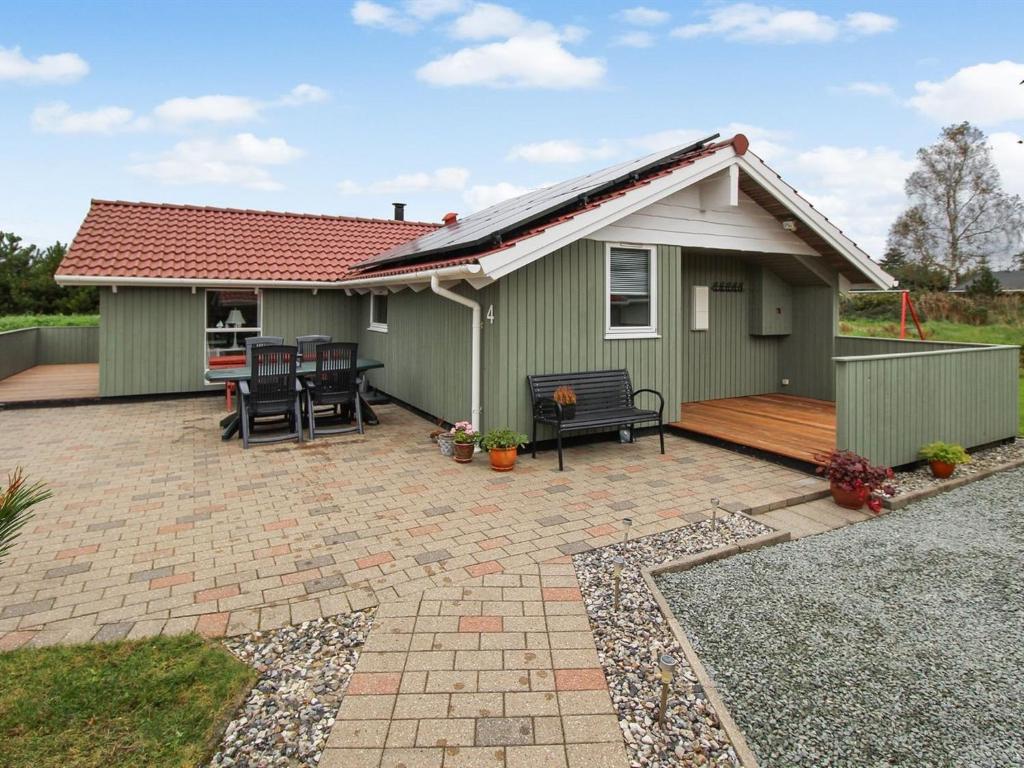 Holiday Home Suri - 400m from the sea in NE Jutland by Interhome photo 2