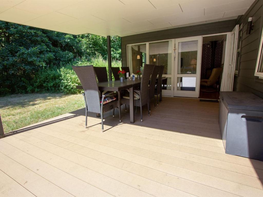 Holiday Home Briana - 4km from the sea in NE Jutland by Interhome photo 2