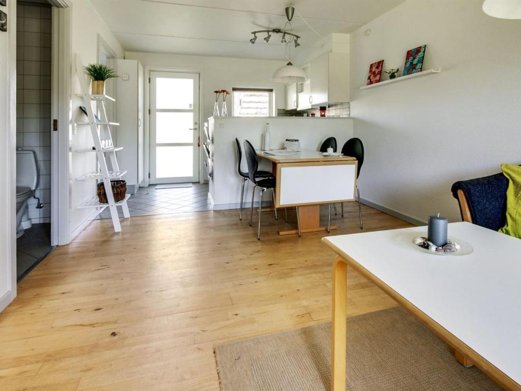 Apartment Osfrid - 100m from the sea in NE Jutland by Interhome photo 2