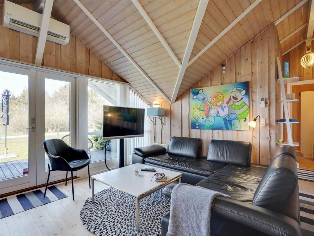 Holiday Home Aenne - 500m to the inlet in The Liim Fiord by Interhome photo 2