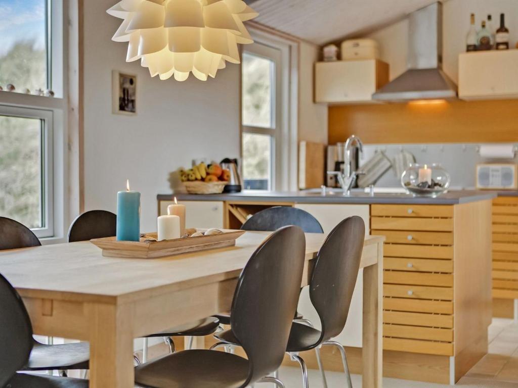 Holiday Home Barthi - 1-6km from the sea in NW Jutland by Interhome photo 2