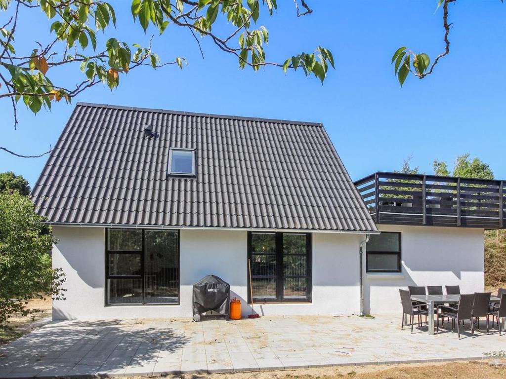 Holiday Home Janick - 400m from the sea in NW Jutland by Interhome photo 1