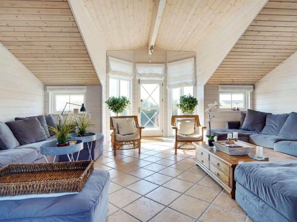Holiday Home Rima - 200m from the sea in NW Jutland by Interhome photo 3