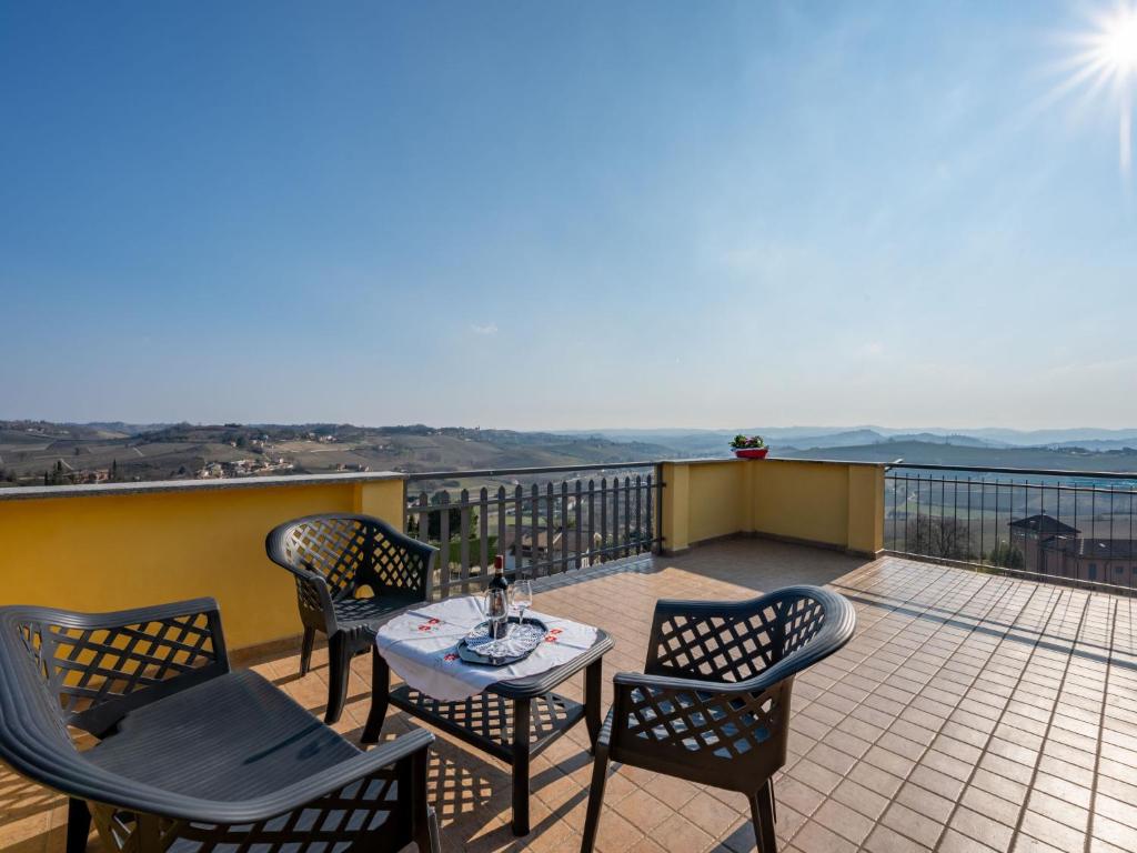 Apartment Emilia Guest House by Interhome photo 1