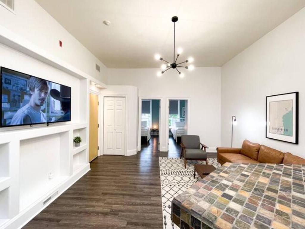 Sleeping Giant BNB photo 1