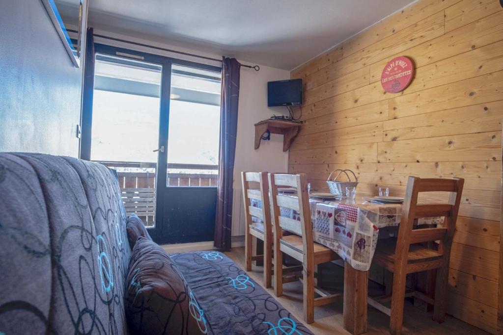 Charming 1br with view on the mountains - Huez - Welkeys photo 2