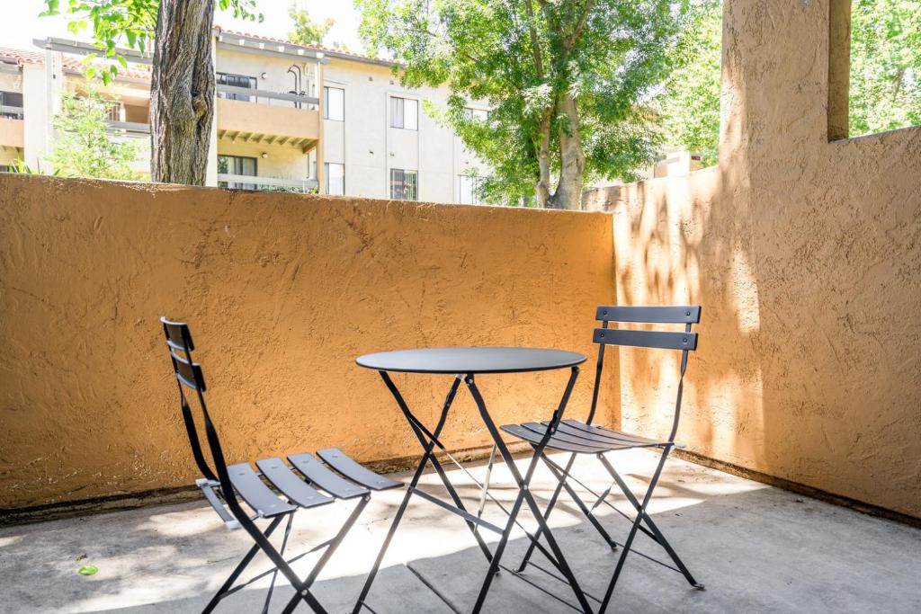 Mountain View 1BR w Pool Gym SFO-1084 photo 4