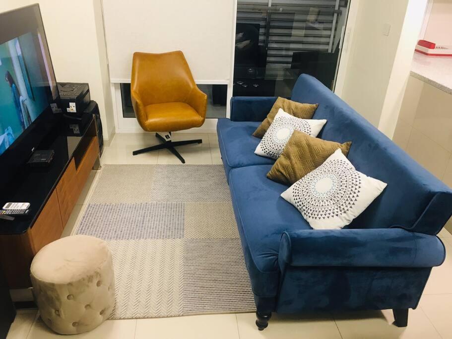 APARTAMENTO DE 2 HABITACIONES CON PISCINA Y 2 TERRAZAS CENTRICO CERCA EQUIPETROL photo 2