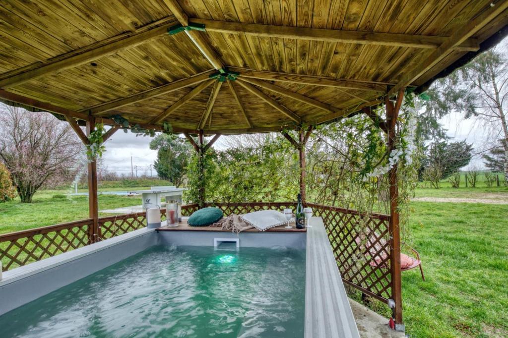 Crazy Villa La Forgé Buffet 41 - Heated pool - Foot - 2h Paris - 30p photo 3