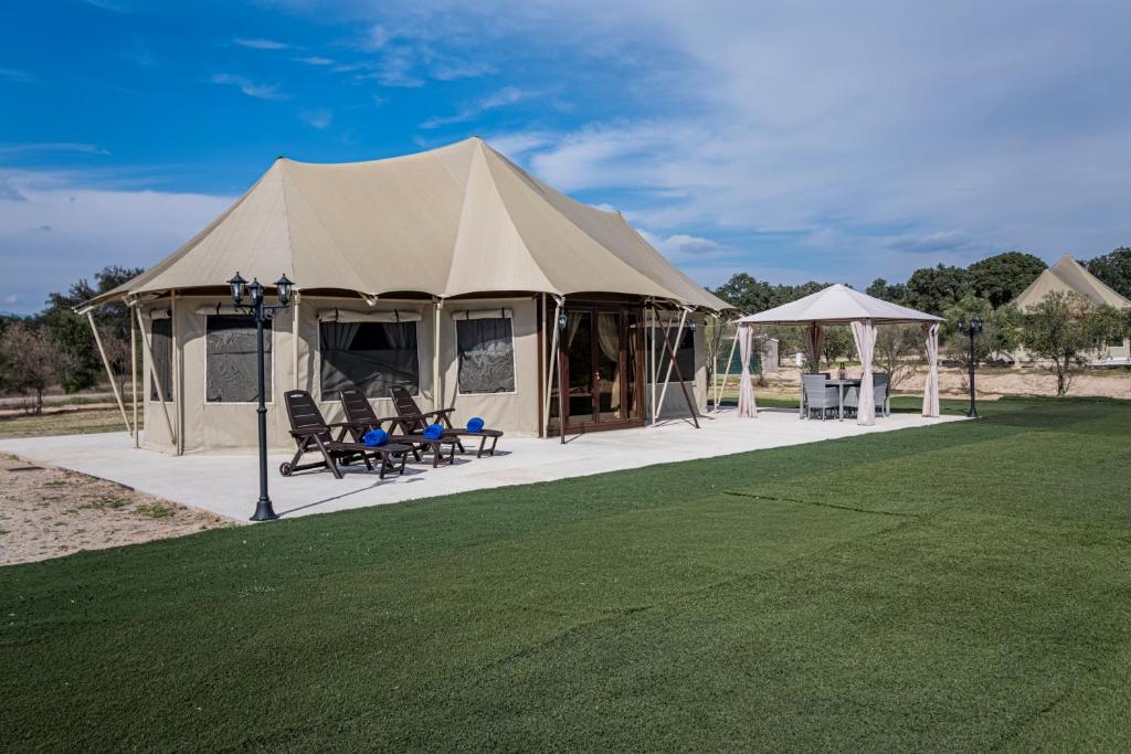 El Toril Glamping Experience photo 3