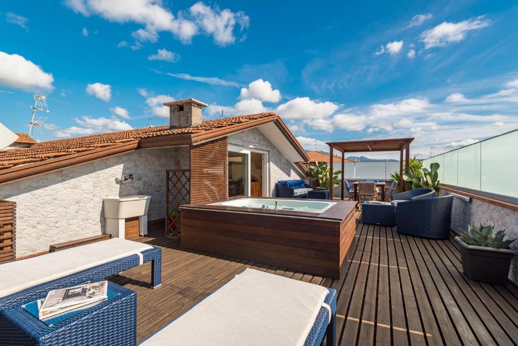 Attico Scirocco Viareggio, superior stay idromassaggio privato photo 2