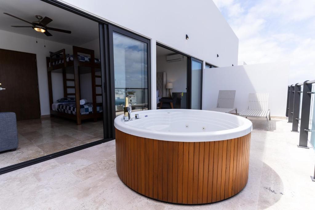 New & Equipped Apartment Steps From The Beach With Pool Jacuzzi By Yeah photo 3