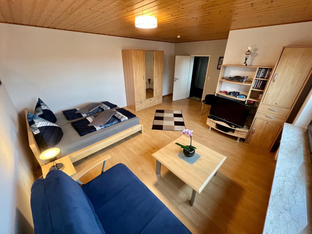 Ferienwohnung 75m² Terrasse Parkplatz WallBox Nürburgring photo 2