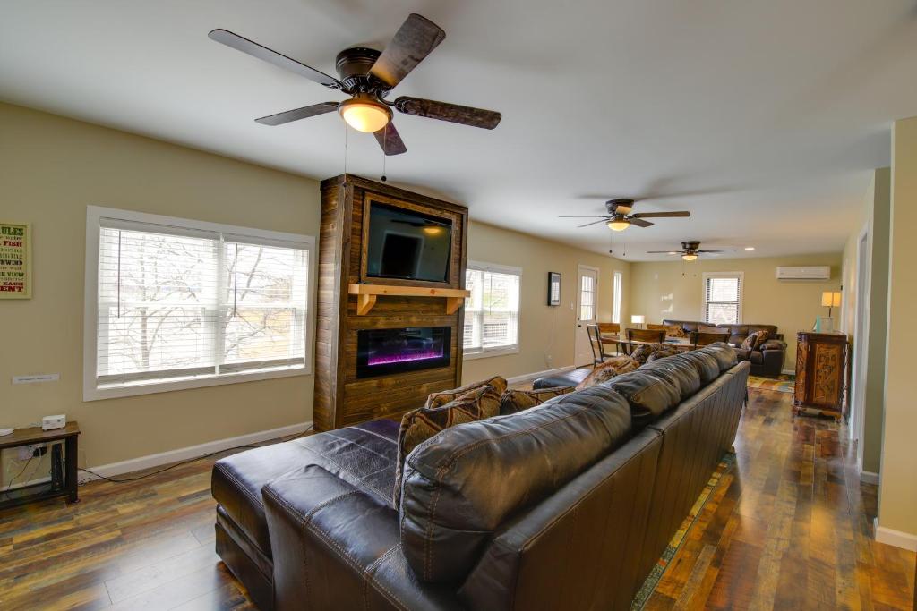 Dandridge Vacation Rental with Fishing Pier and Grill! photo 2
