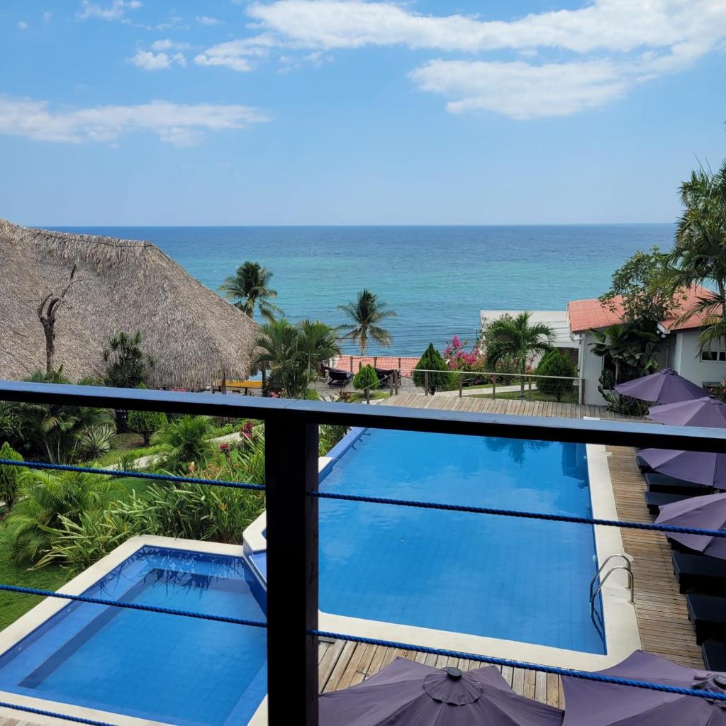 Kayu Surf Resort