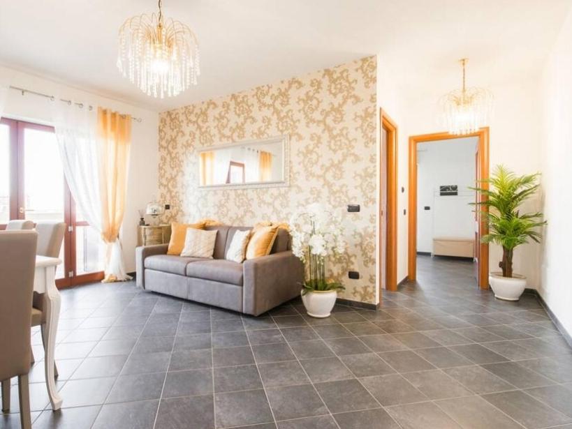 Giramondo Gold Airport Room Type - Apartment