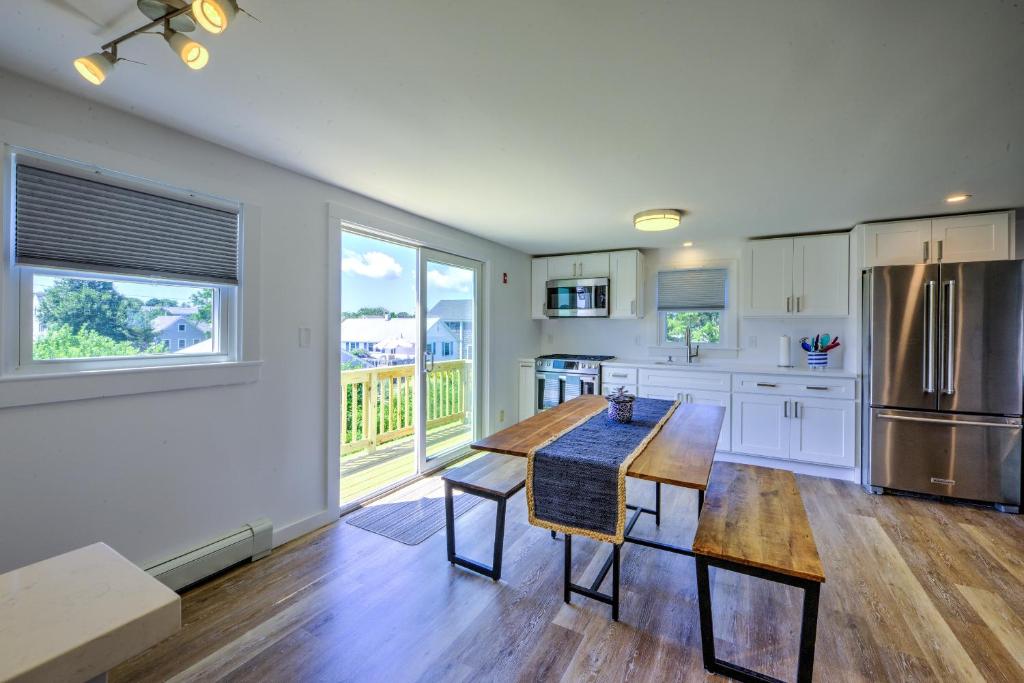 16 Freeman Avenue Sandwich - - Changes in Latitude photo 2