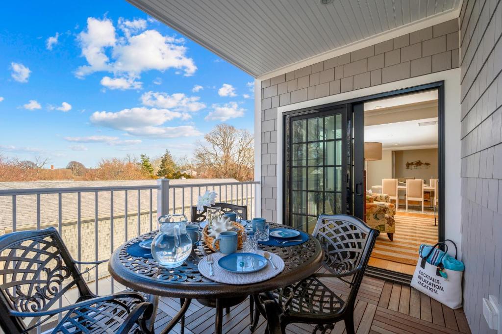 557 Route 28, Unit 201, Harwich Port Cape Cod - - TJs Tide photo 3