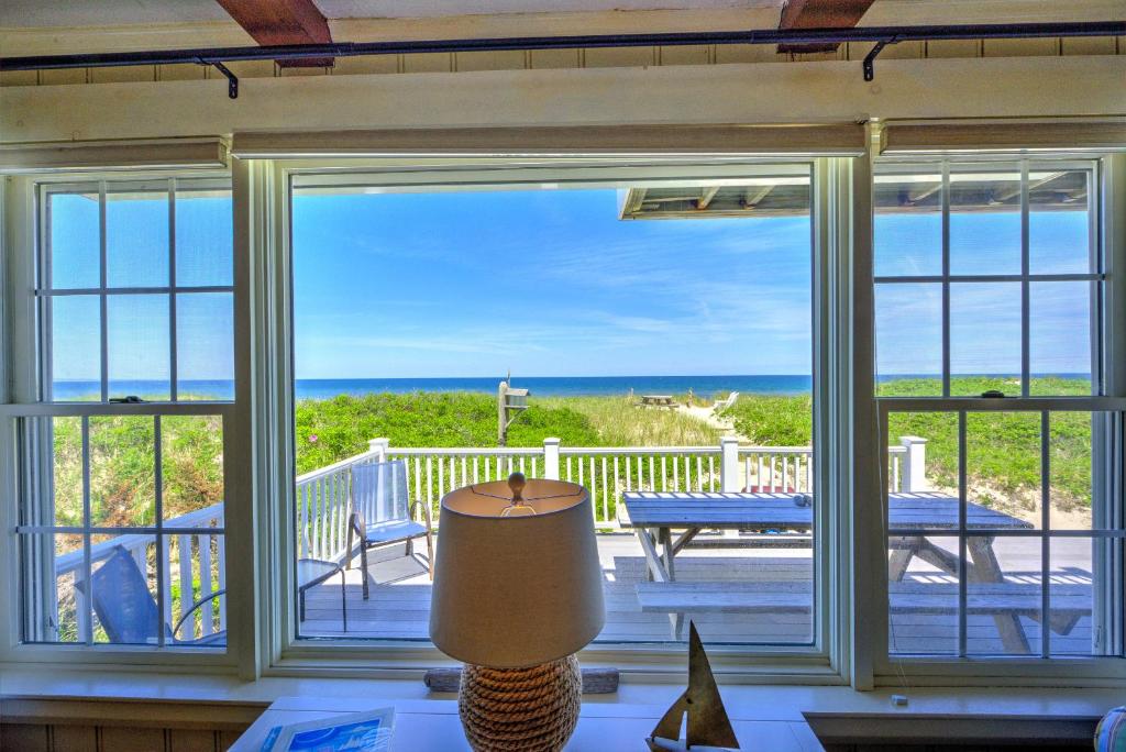 197 North Shore Boulevard East Sandwich - Cape Cod photo 1