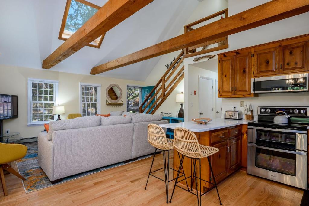 1325 Bridge Road Eastham Cape Cod - - Turtle Dreams photo 4