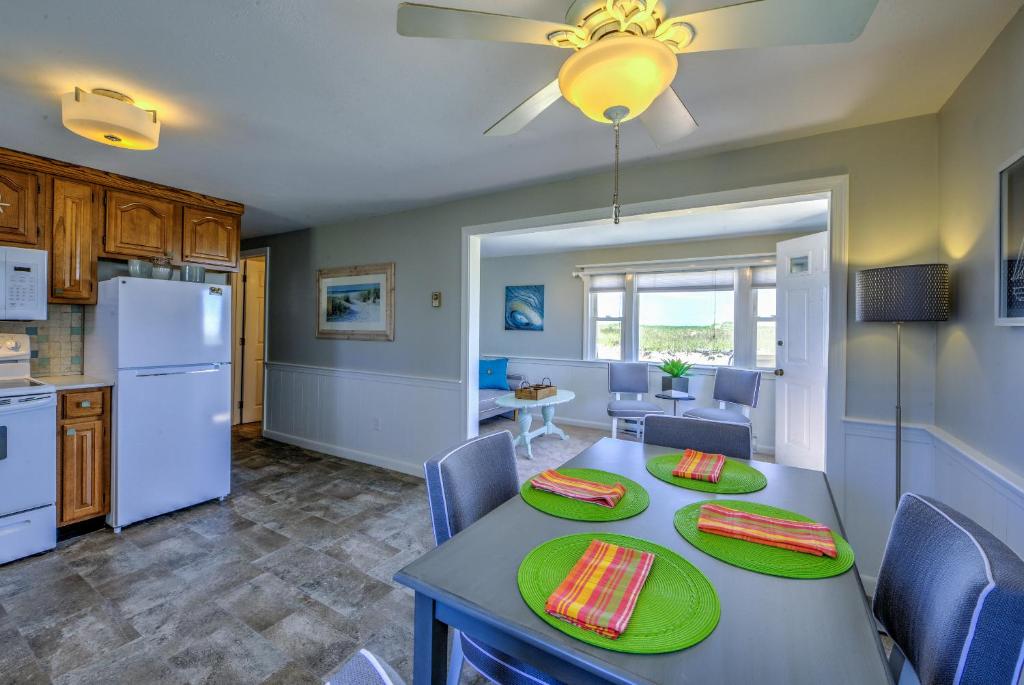 355 B Phillips Road Sagamore Beach - Cape Cod photo 3