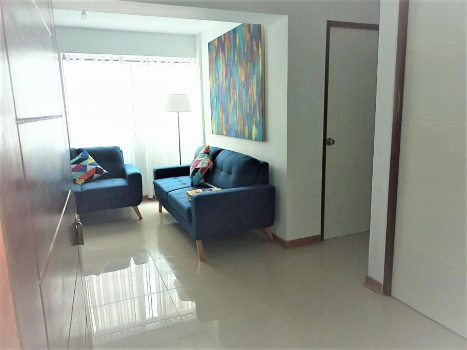 Elegante y acogedor departamento entero # 3 photo 3