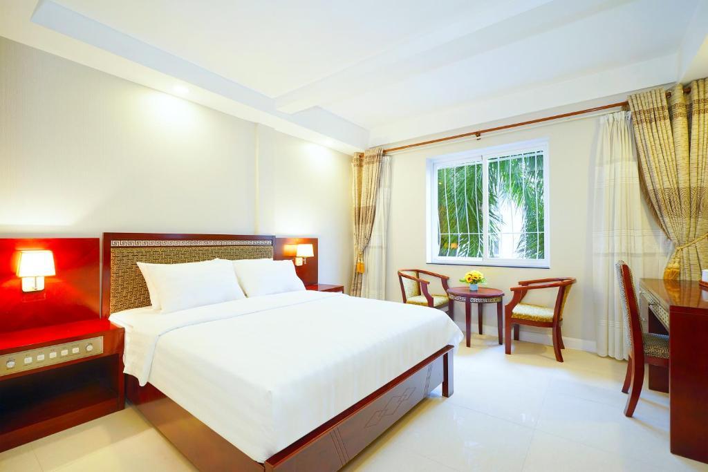 Sunshine Boutique Hotel Phu My Hung