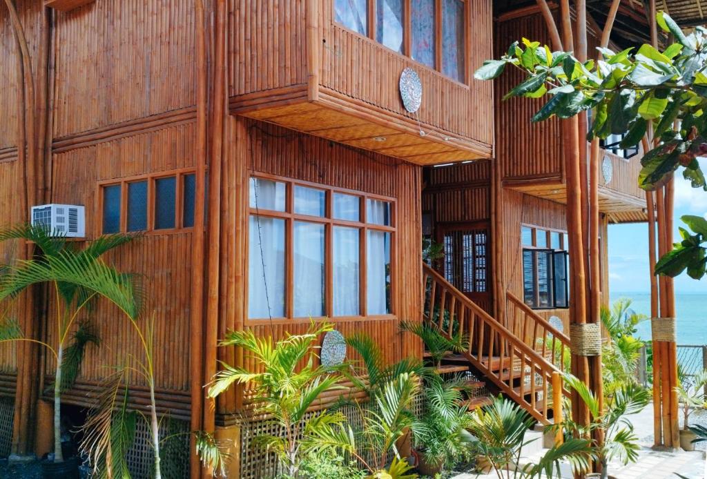 Casa Nena Hotel & Resort Iloilo by RedDoorz photo 1