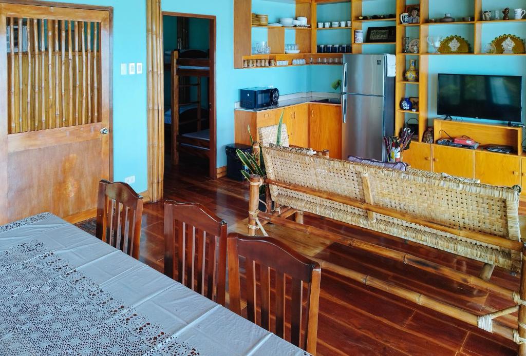 Casa Nena Hotel & Resort Iloilo by RedDoorz photo 2