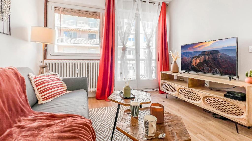 HOMEY MANGO - Proche centre/Parking Gratuit/Proche Gare/Balcon photo 4