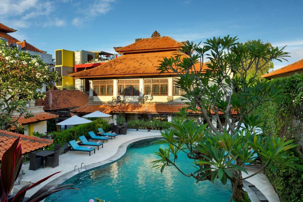 Royal Hotel and Villa Bali - Tap to explore photos