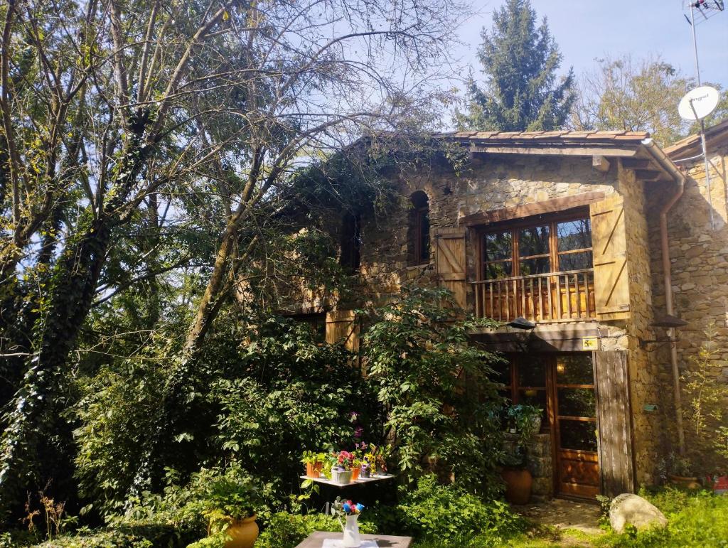 Hostal La vall photo 3