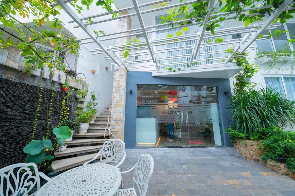 Yen Nam Hotel Nguyen Thai Son