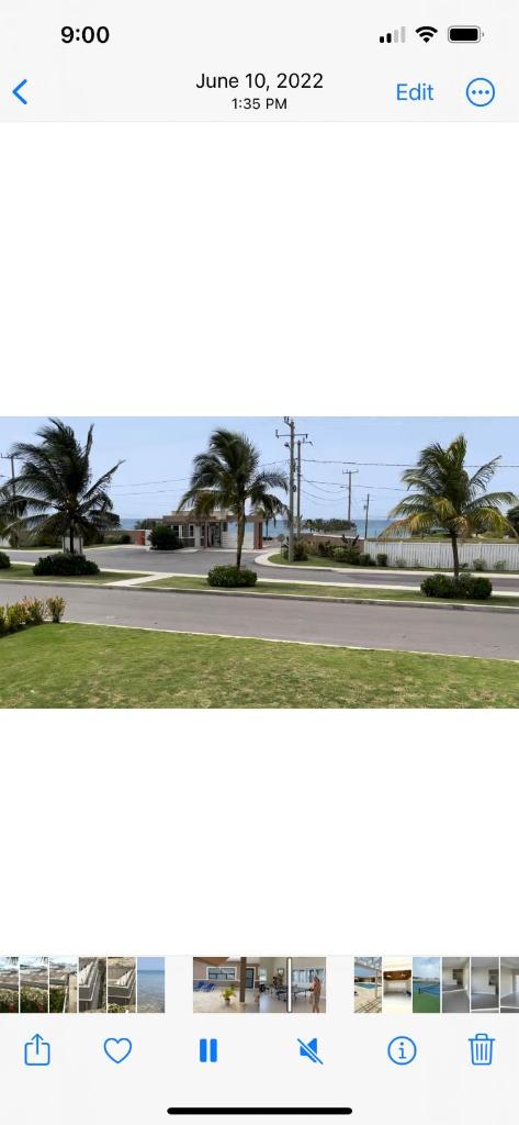 Starr & Adams Caribbean Oasis photo 2