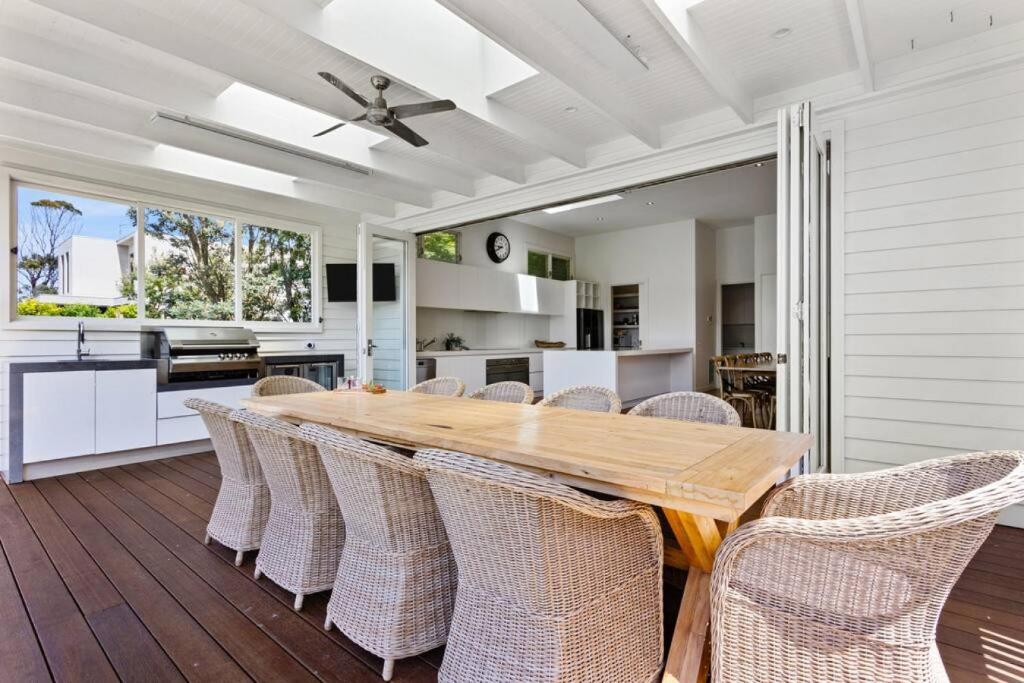 VILLA SAIL - Location, Luxury and Lifestyle photo 3