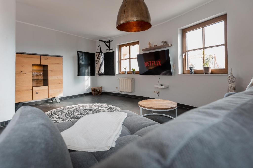 Erholung in der Natur in Moselnähe, King Size Bett, Netflix, Waschmaschine, Trockner photo 2