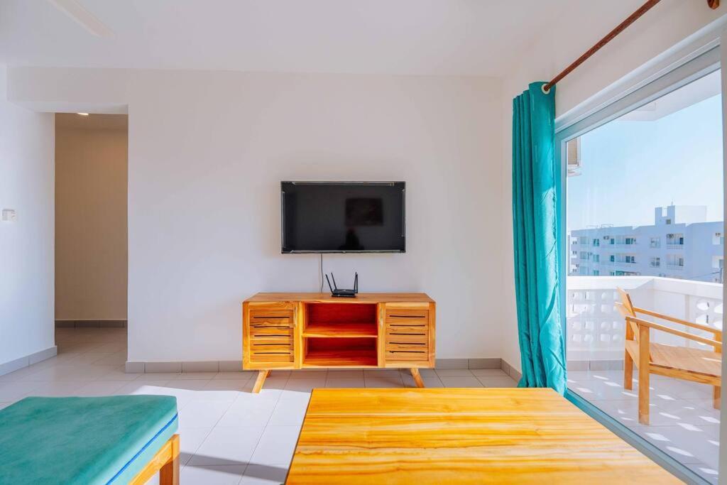 Mariam’s Seaview Condo photo 1