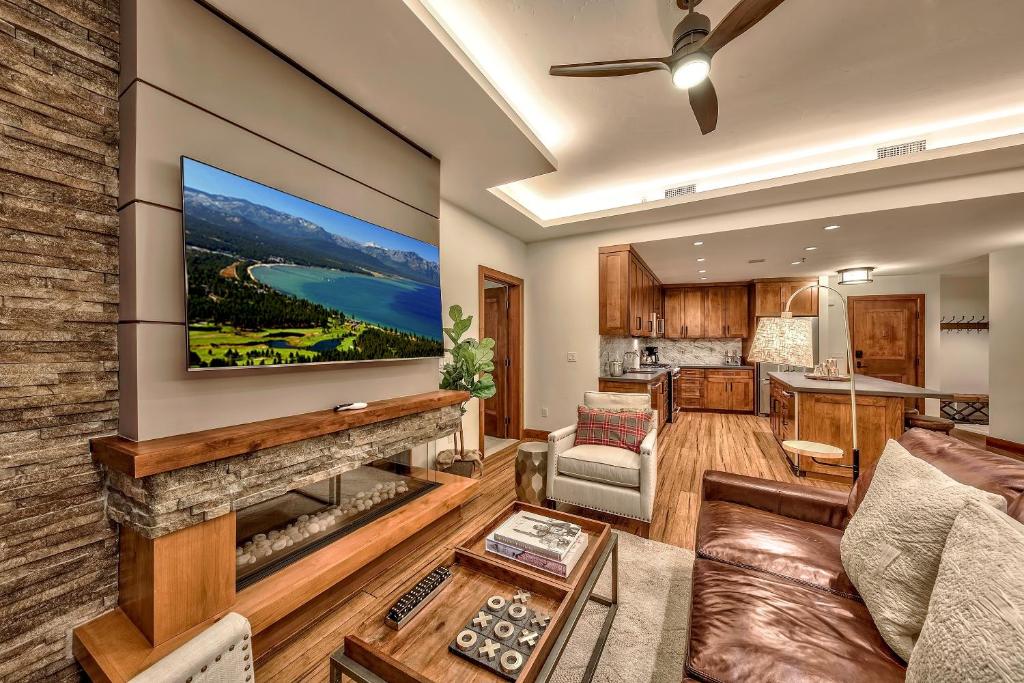 Steps From Heavenly Village & Gondola-Luxury 3Br Residence Condo photo 2