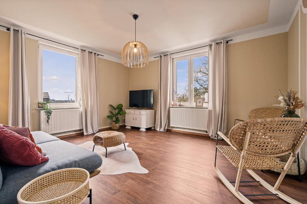 Wohnen bei der alten Dampflok inkl. Balkon photo 1
