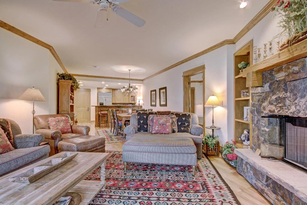 Settler's Lodge 204 photo 2