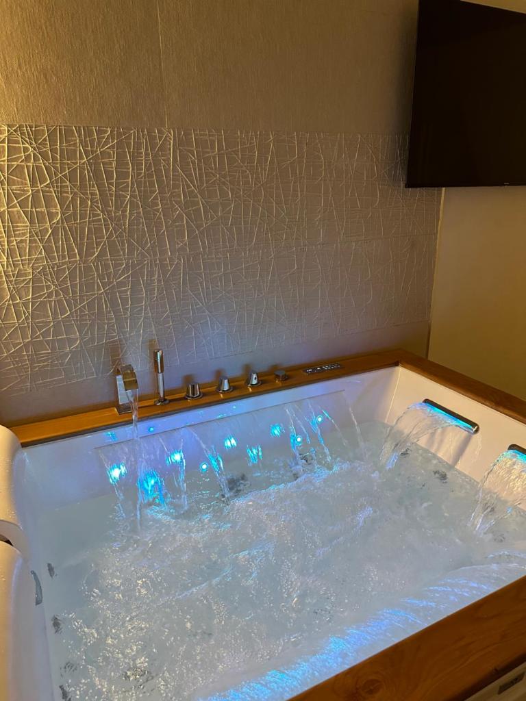 Enjoyhousebracciano suite1
