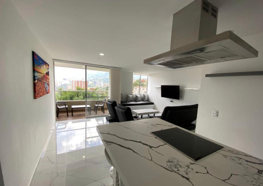 Lujoso apartamento en envigado,con hermosa y exclusiva vista
