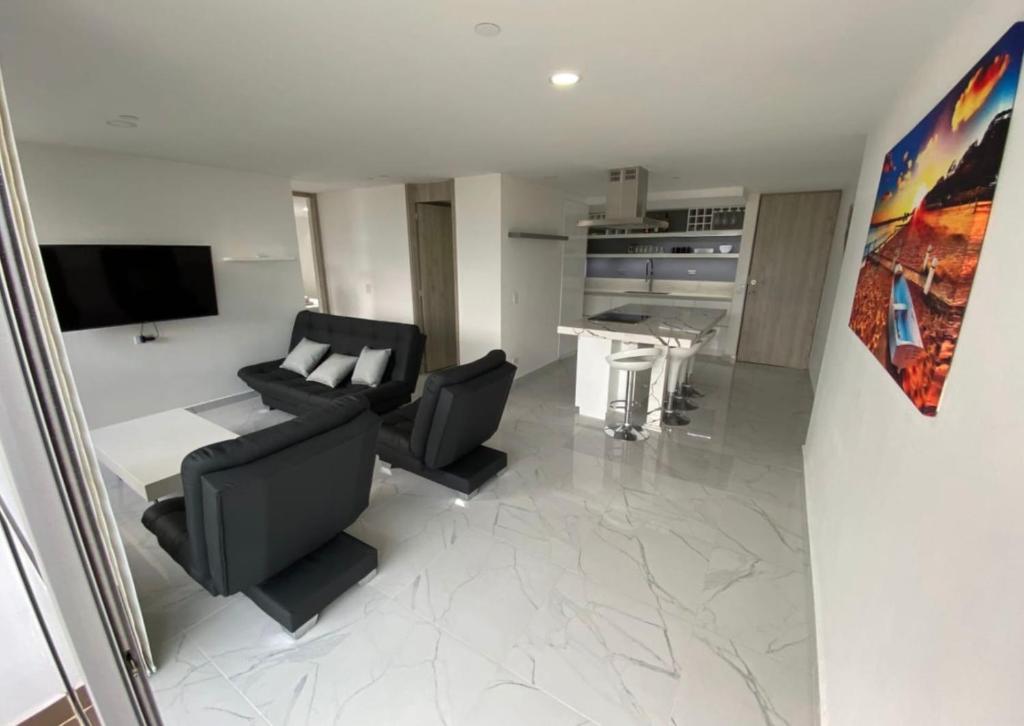 Lujoso apartamento en envigado,con hermosa y exclusiva vista photo 1