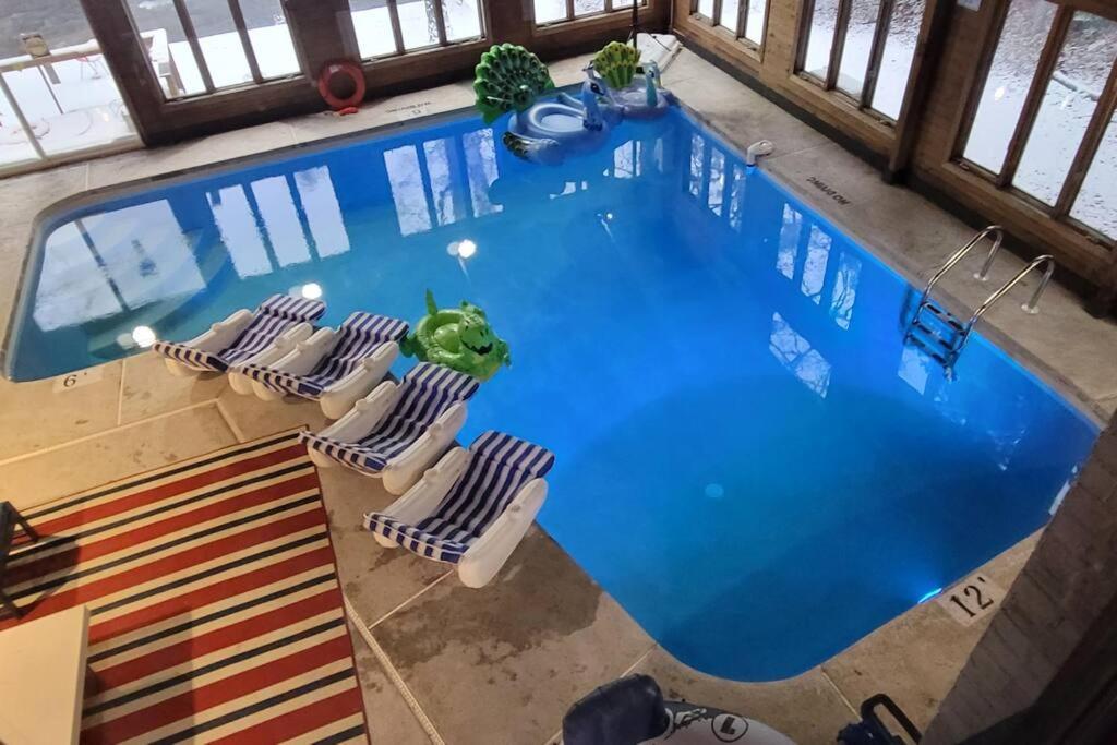 Poconos Pool Paradise image
