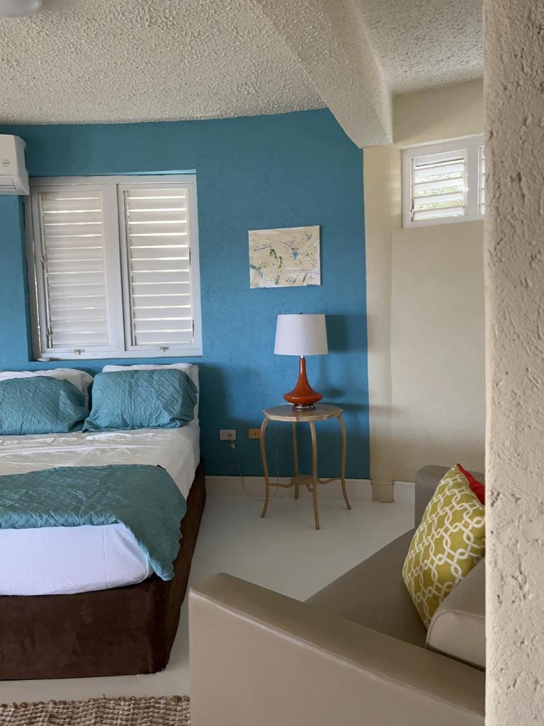 Del Marie Studio Apt photo 2