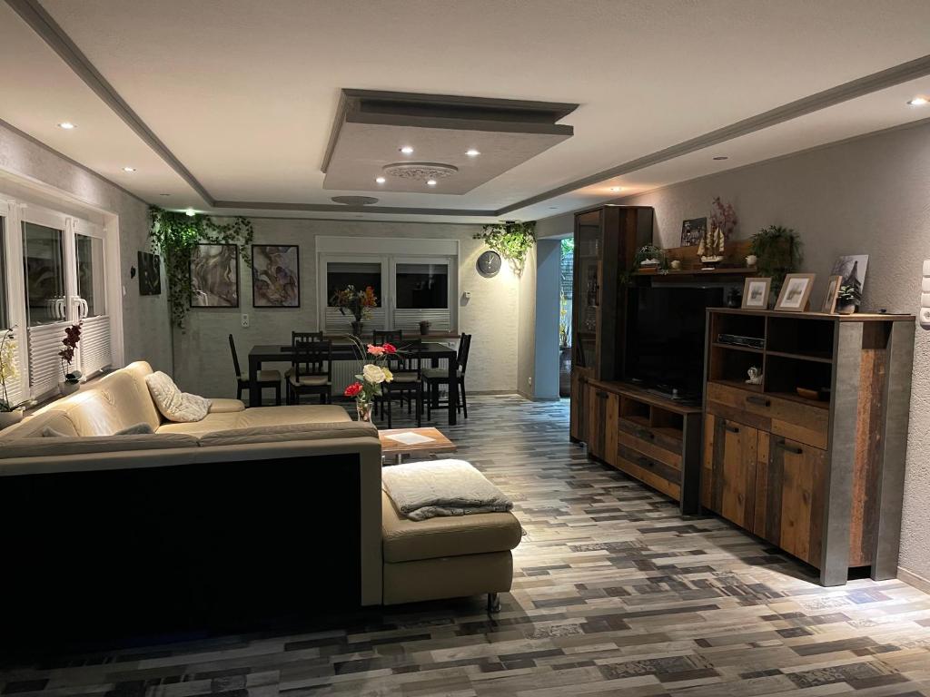 Große Ferienwohnung zu vermieten photo 4